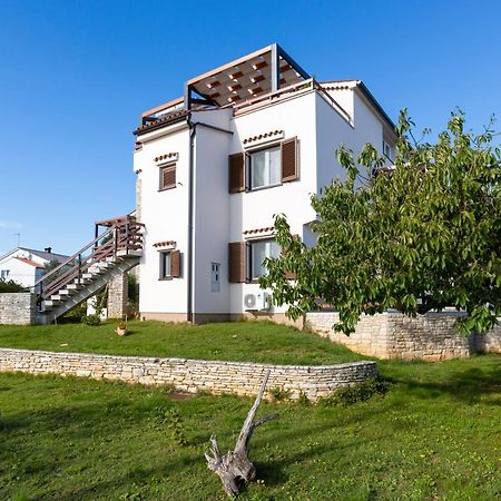 Hotel Elvira Medulin Exterior foto